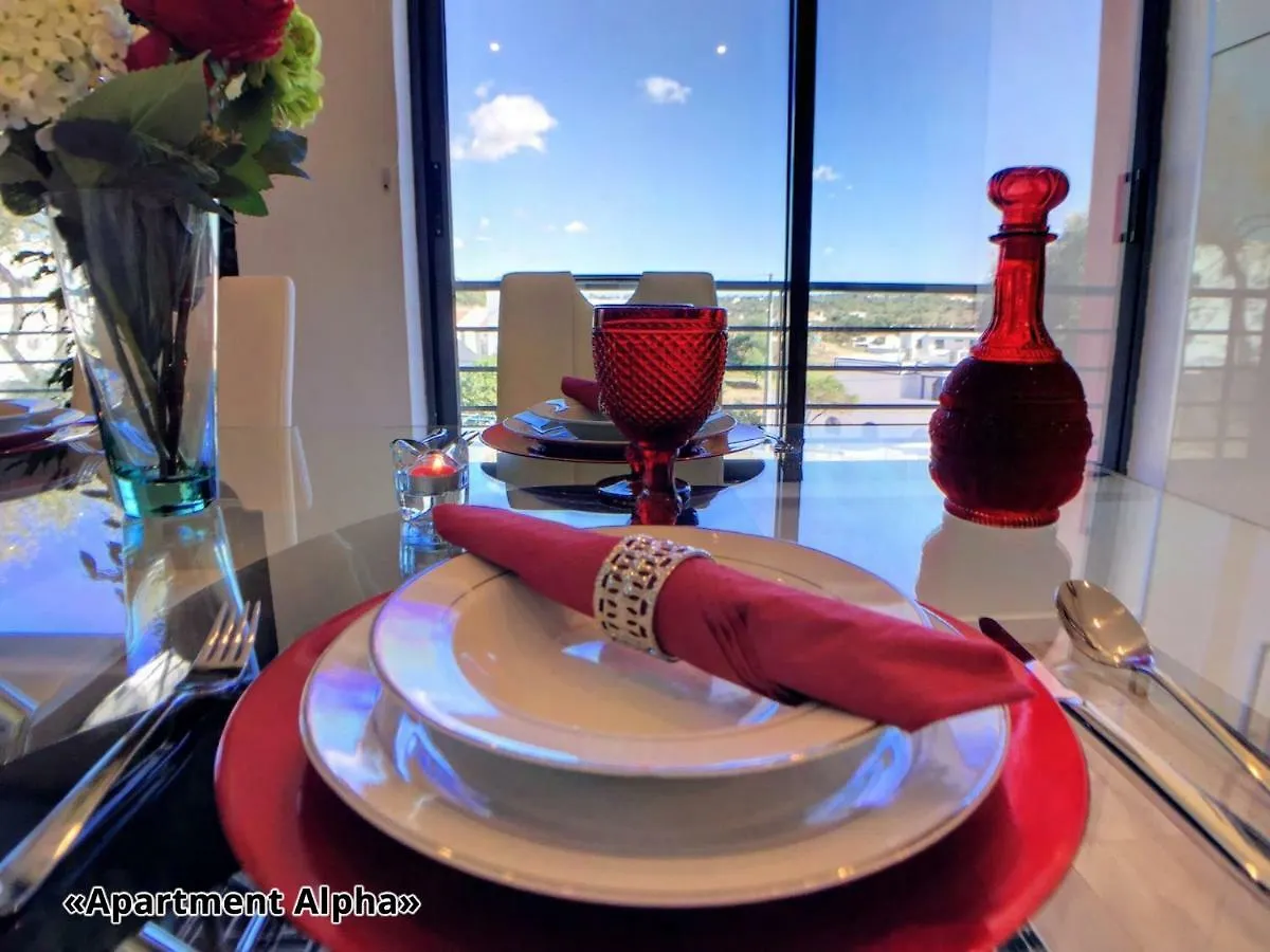 Apartment Alpha - 2 Bedrooms, Private Rooftop Patio With Hot Tub, Bbq And View Ferragudo